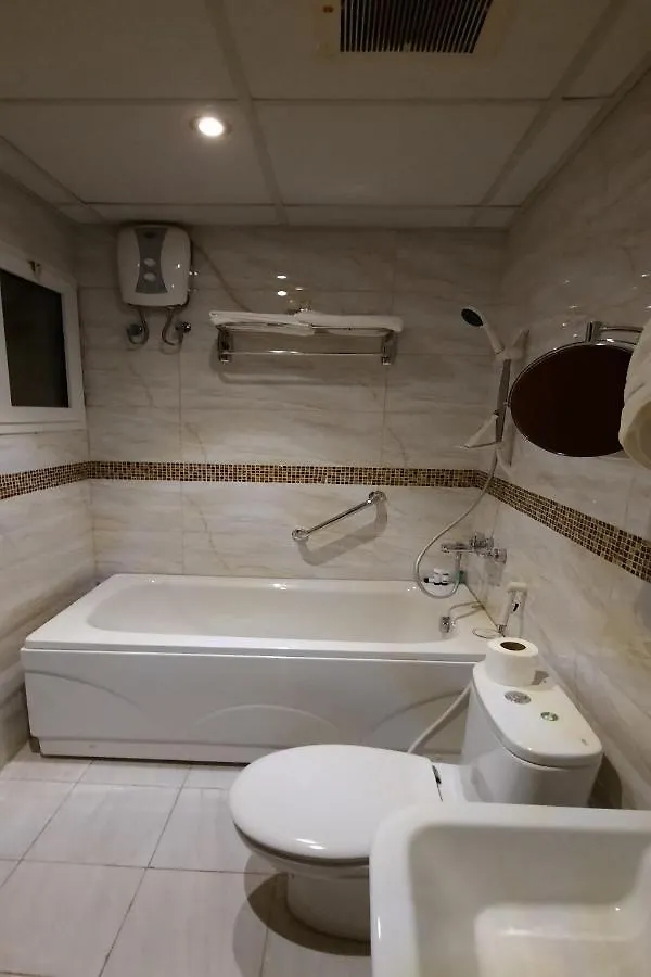 Capital O 549 The Blue Rose Hotel Jeddah